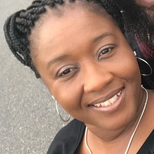 Meet your Posher, Tara